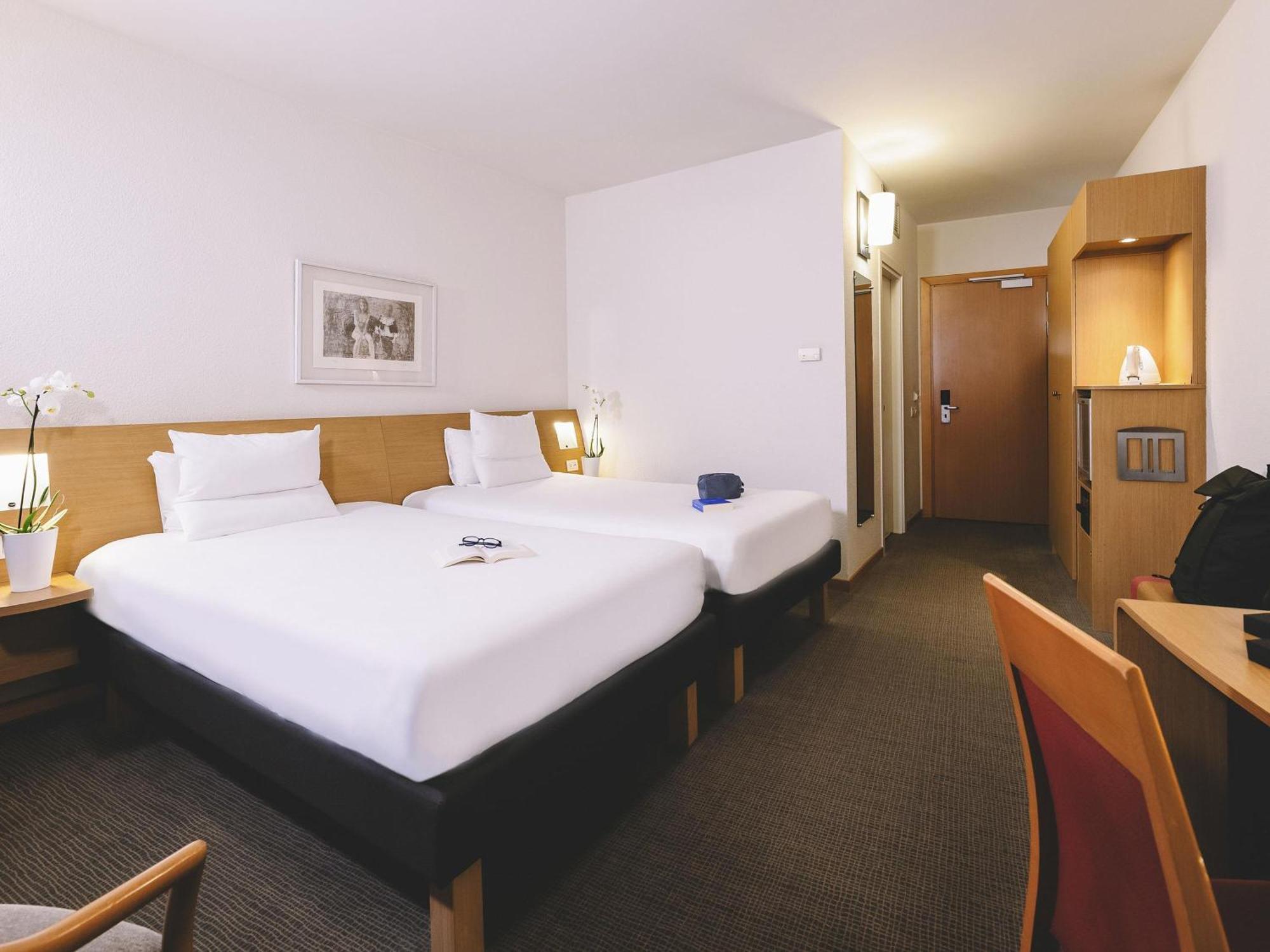 Superior Twin Room,1716987417:JPEG